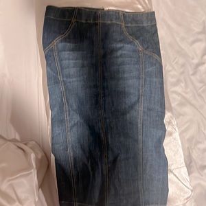 Bebe jean pencil Skirt